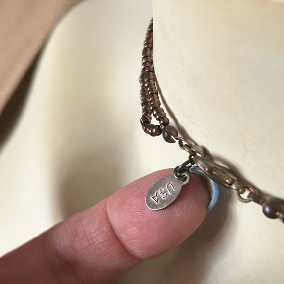 Vintage Seashell Pendant Necklace - Picture 5 of 7